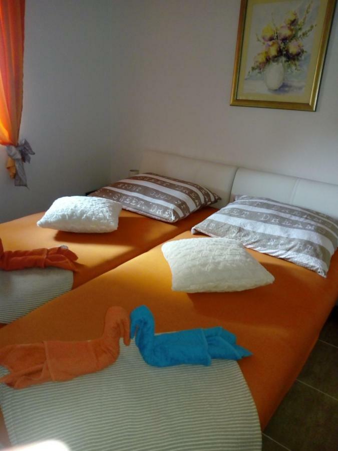 Apartman Radic Trogir Eksteriør billede